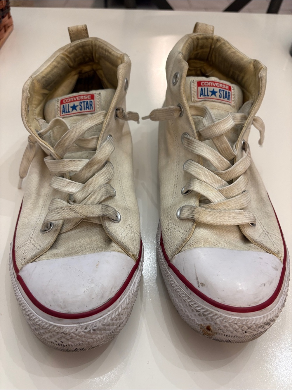 Converse All-Stars Chuck Taylor’s Size M 11